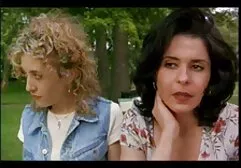 Chuda dziewczyna skacze darmowe filmy erotyczne mamuśki na gruby członek