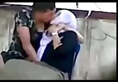 Z ust jednego tak w tyłek drugiego sex mamuśki filmiki za darmo