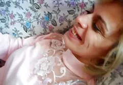 Dziewczyna sex mamuśki filmiki za darmo coraz jej chłopak