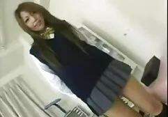 Trzej murzyni przyszli do Blondynki w seks filmy z mamuśkami różowym bikini w saunie i zorganizowali trójkąt z analem