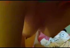 Pokojówka usiadła mamuski za darmo filmy na gospodarzy eldak i spuści na łono