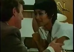 Pijana dziewczyna rozbiera się podczas tańca w klubie i ssie niepowodzenie mamuski filmy za darmo dla mężczyzn